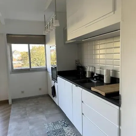 Appartement Neuf Avec Balcon Et Parking Privé